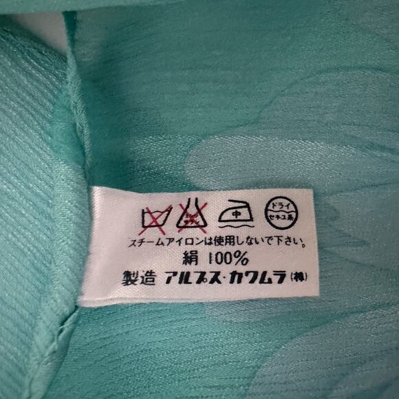 Enrico Coveri Flowers Ribbon & Pearls Square 100% Silk Scarf - Picture 6 of 6